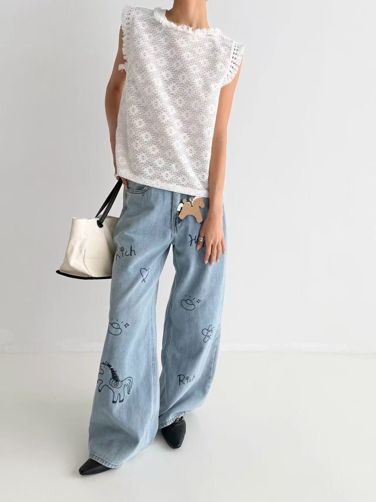 韓國直送Lace Trim Sleeveless Top - HLY & CHOCCICO