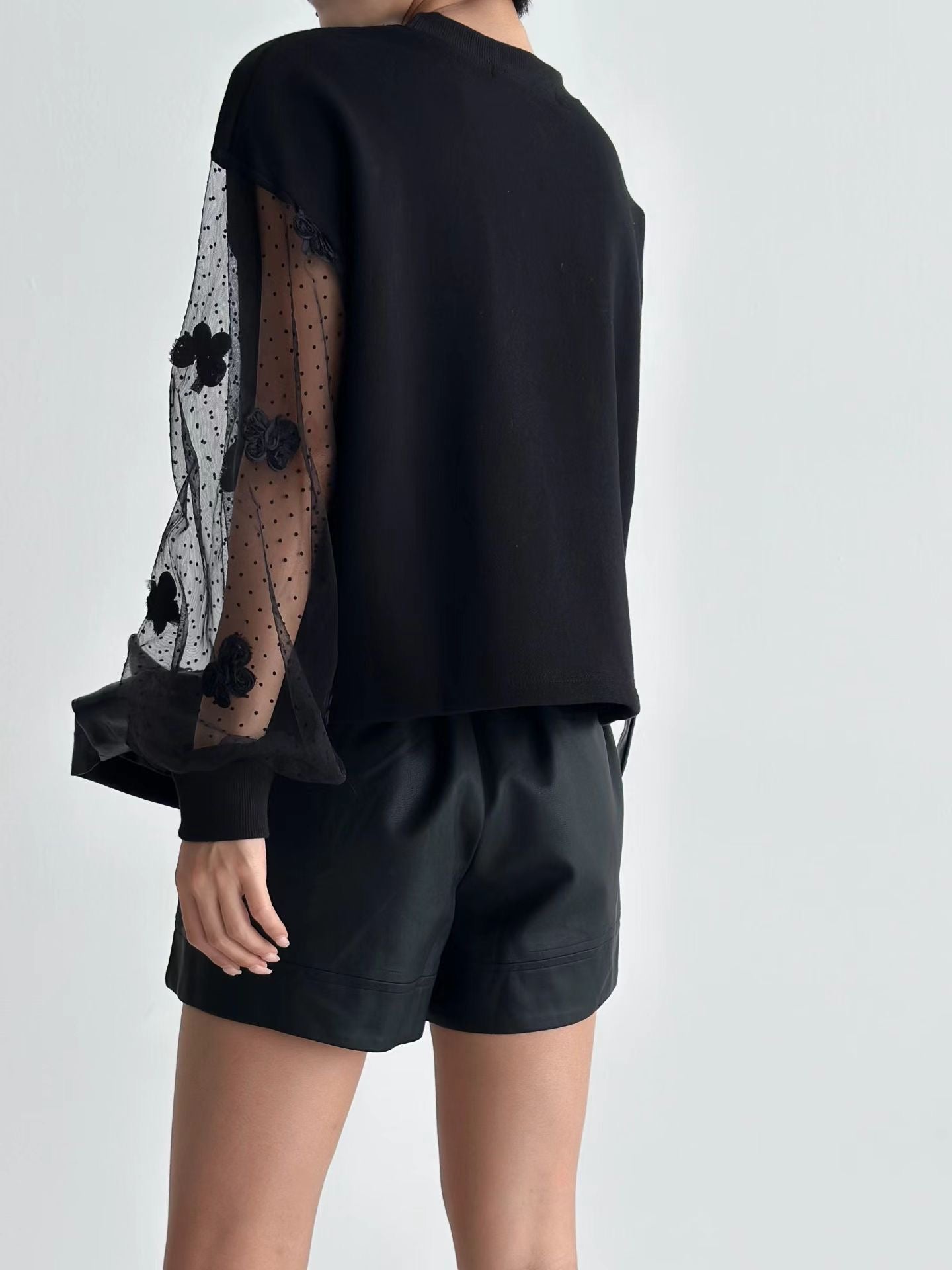 韓國直送Layered Lace Detail Sweater - HLY & CHOCCICO