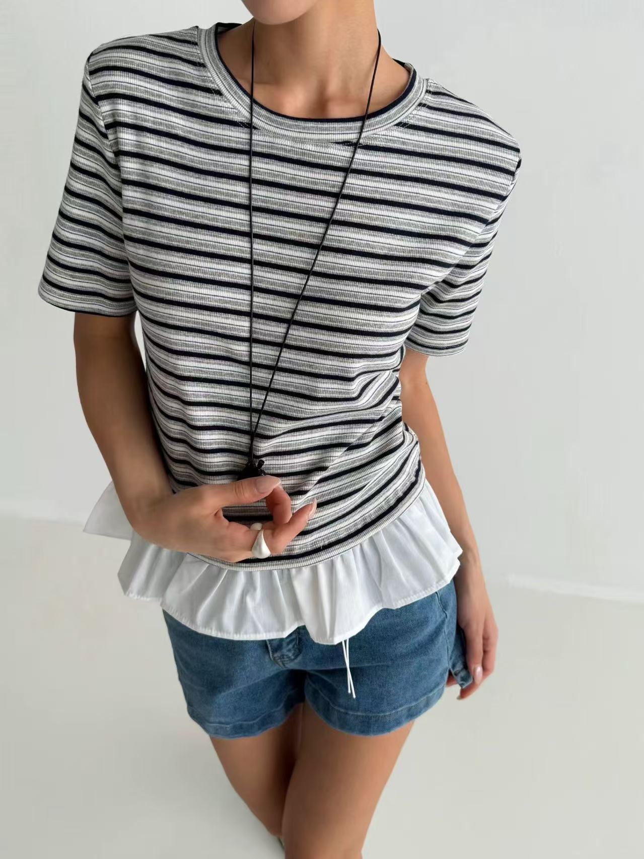 韓國直送Layered Stripes Top - HLY & CHOCCICO