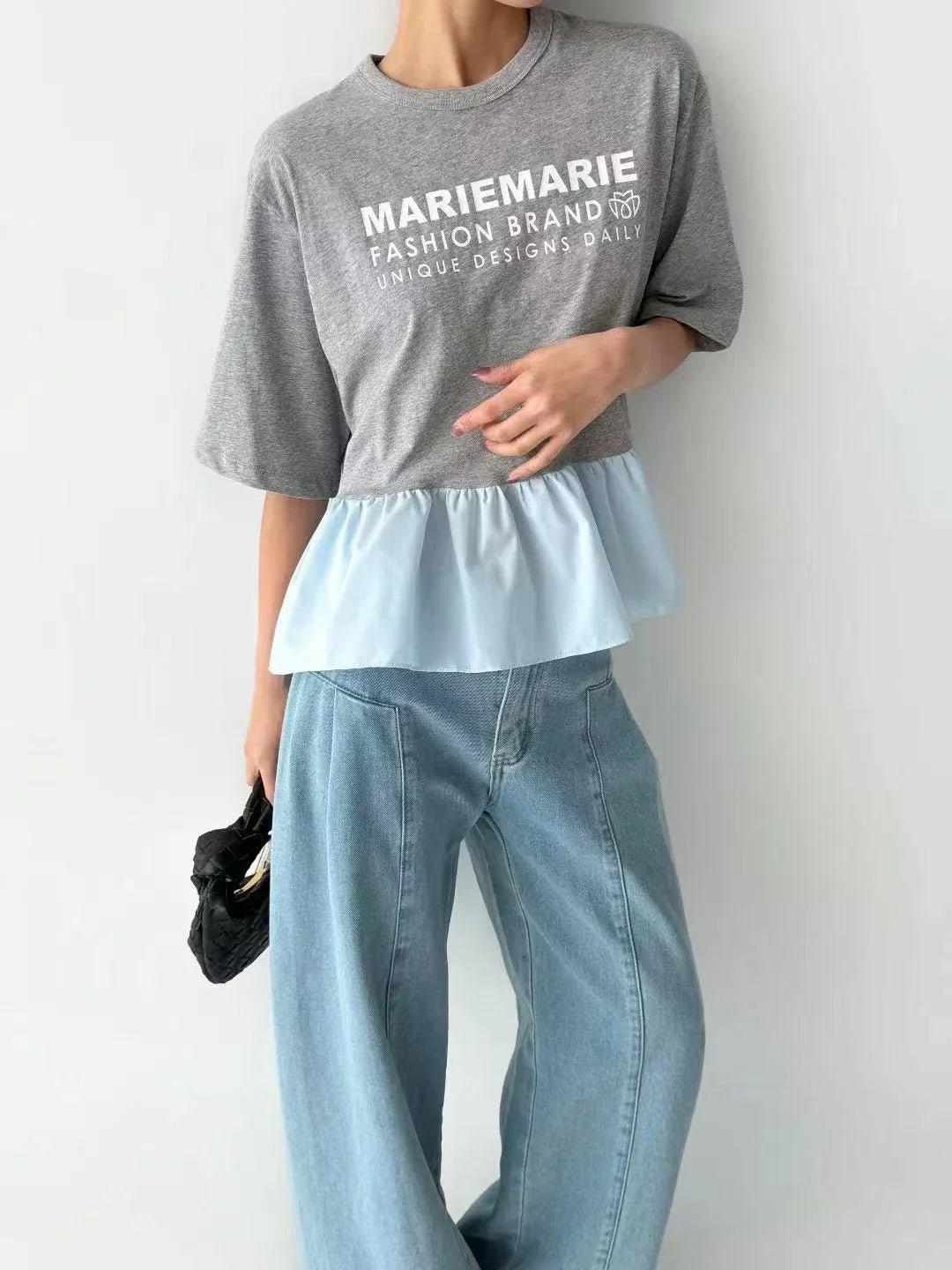 韓國直送MARIE Ruffled Hem Tee - HLY & CHOCCICO