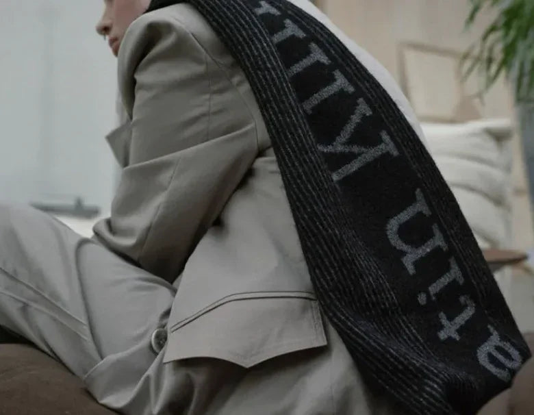MATIN KIM STRIPE MUFFLER - HLY & CHOCCICO