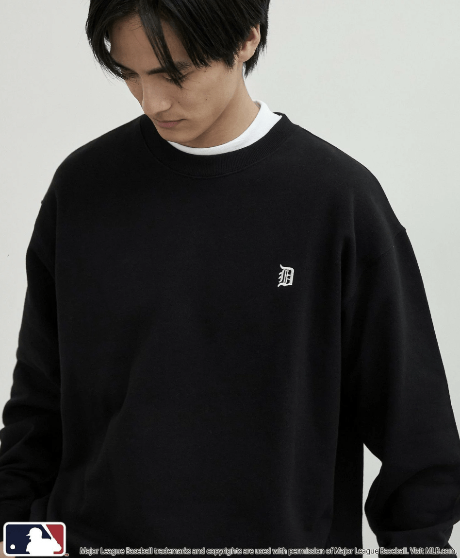 日本直送 MLB 別注Hanafuda Back Print Crew Neck Sweatshirt - HLY & CHOCCICO