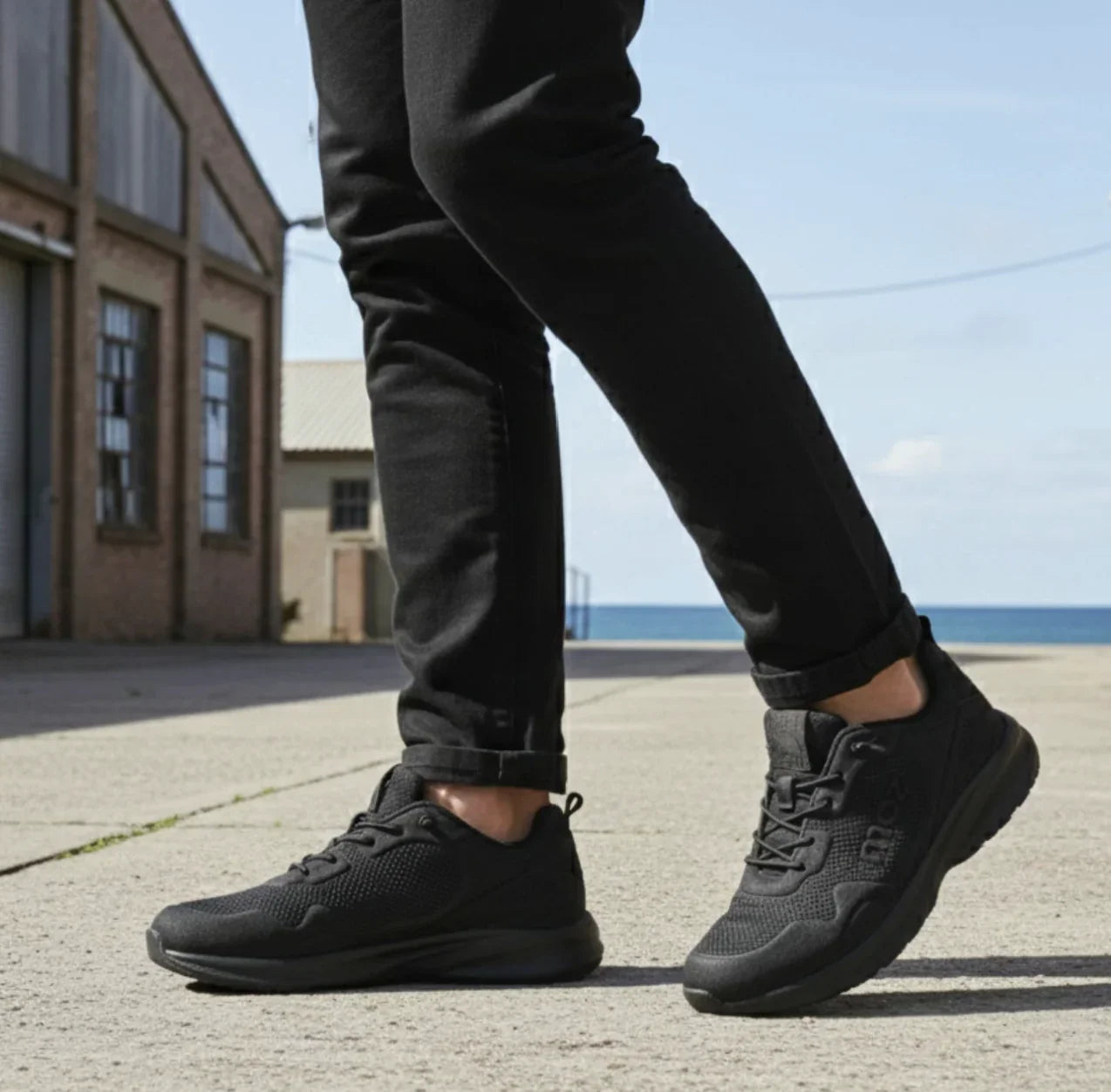 日本直送 瑞典品牌Moz Waterproof Sneakers - HLY & CHOCCICO