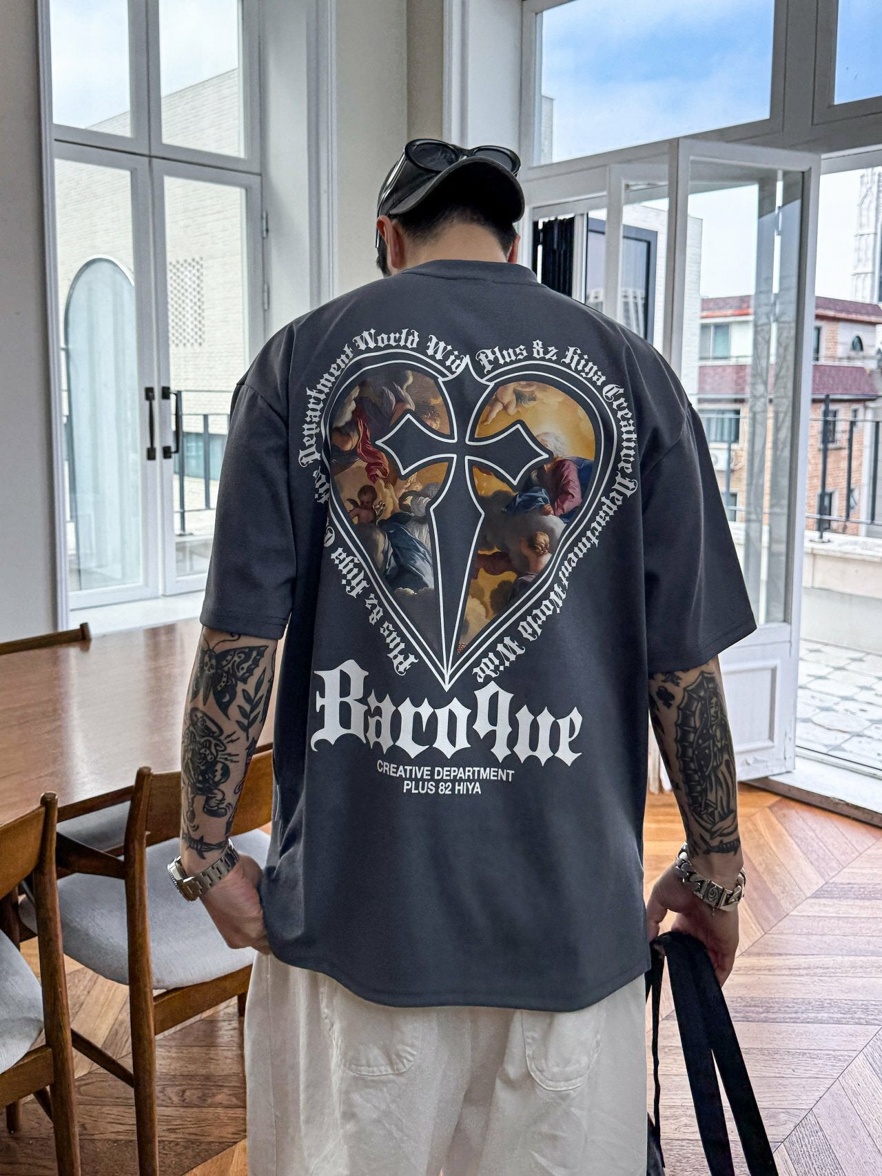 韓國直送 PLUS 82 HIYA Heart Baroque Short Sleeve
