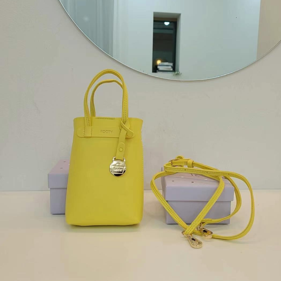【一口價$250/個】🇰🇷韓國直送🇰🇷 韓國新款Rooty Phone Holder Bag |8色