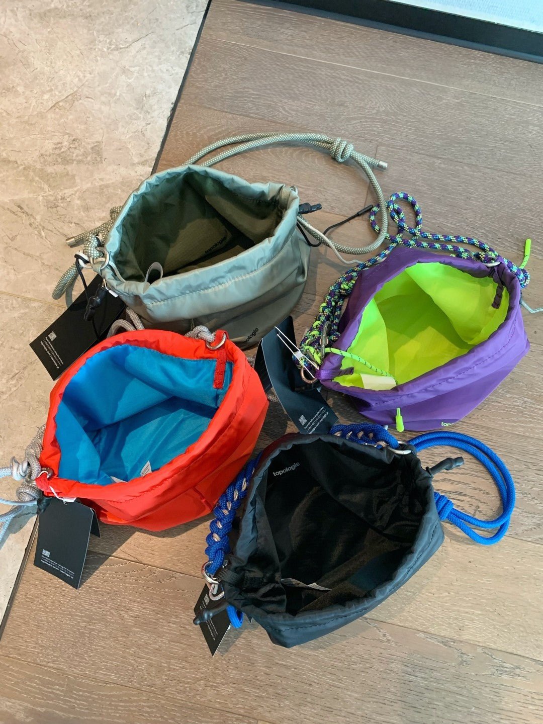 新款OUTLET ~ TOPOLOGIE Bucket Bag HLY & CHOCCICO