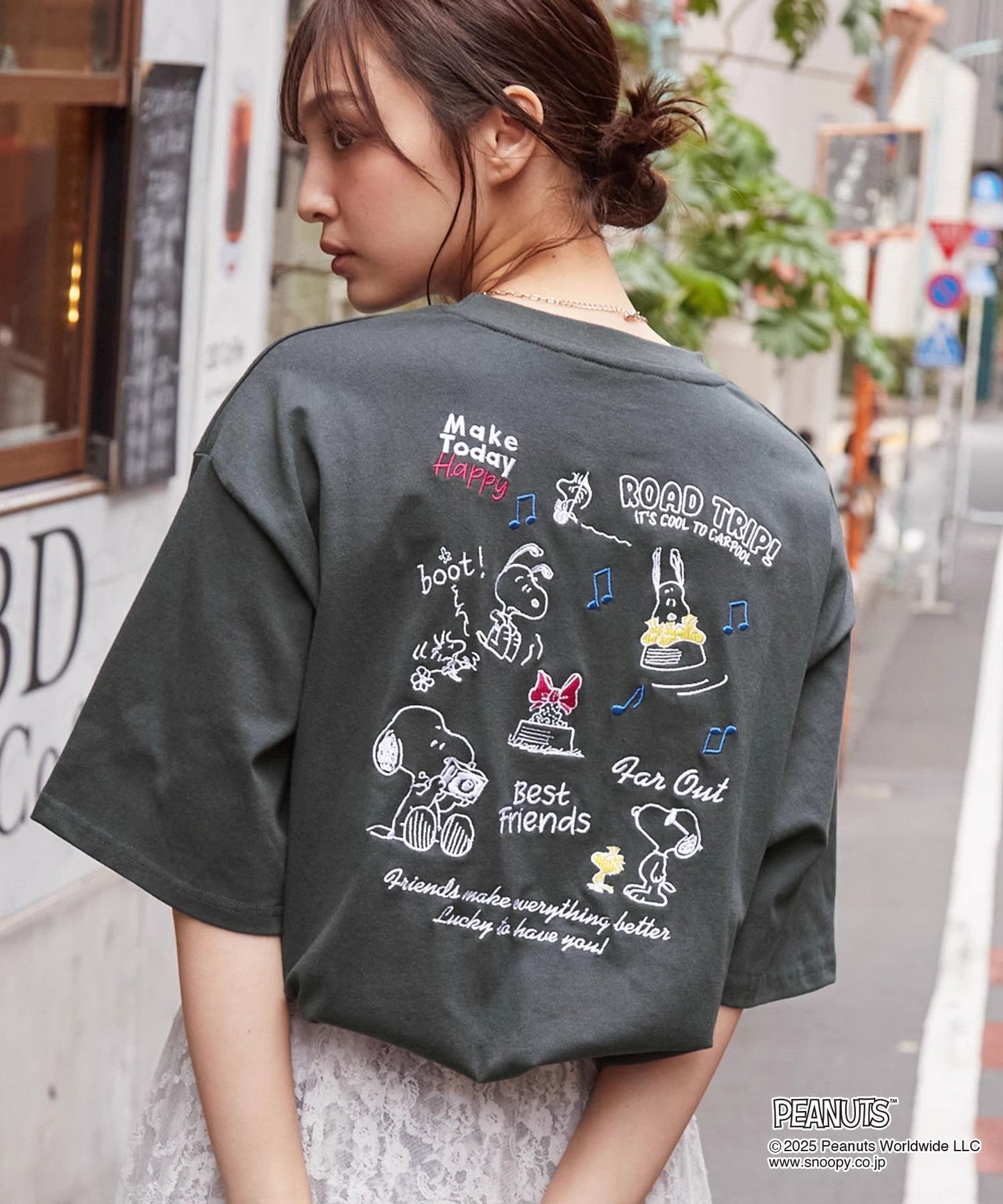 PEANUTS SNOOPY MONO-MART Tee - HLY & CHOCCICO