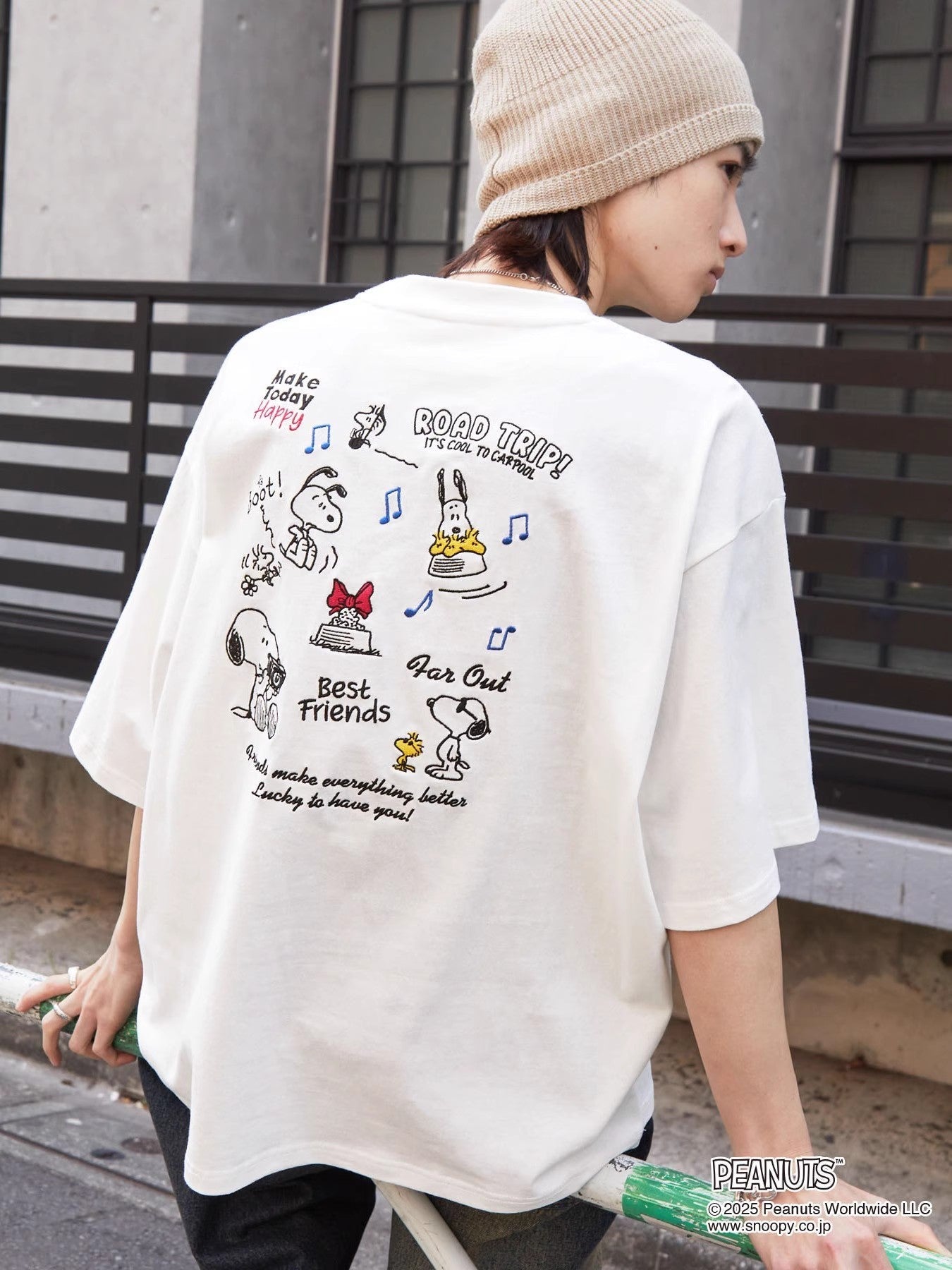 PEANUTS SNOOPY MONO-MART Tee - HLY & CHOCCICO