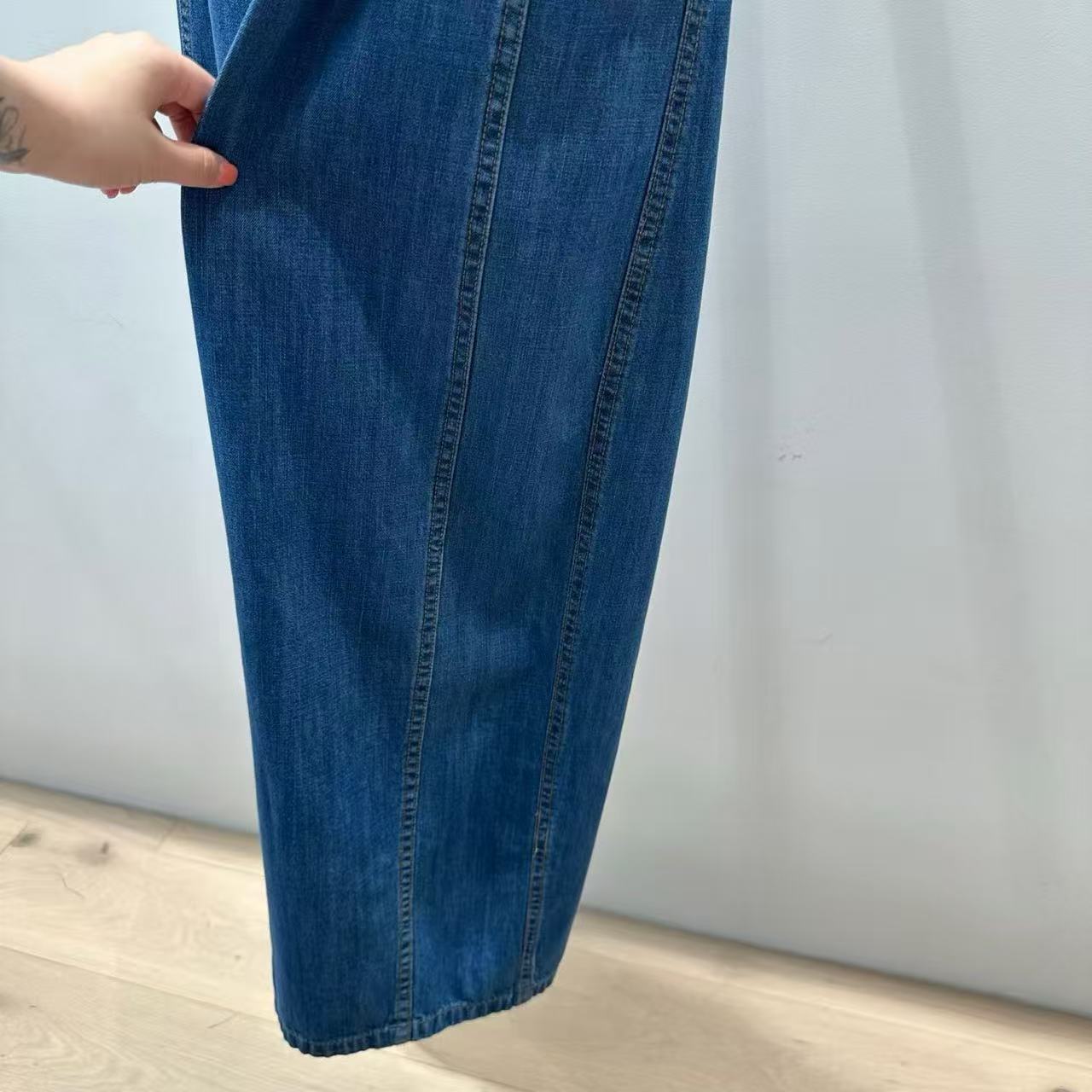 韓國直送Relaxed Vintage Denim - HLY & CHOCCICO