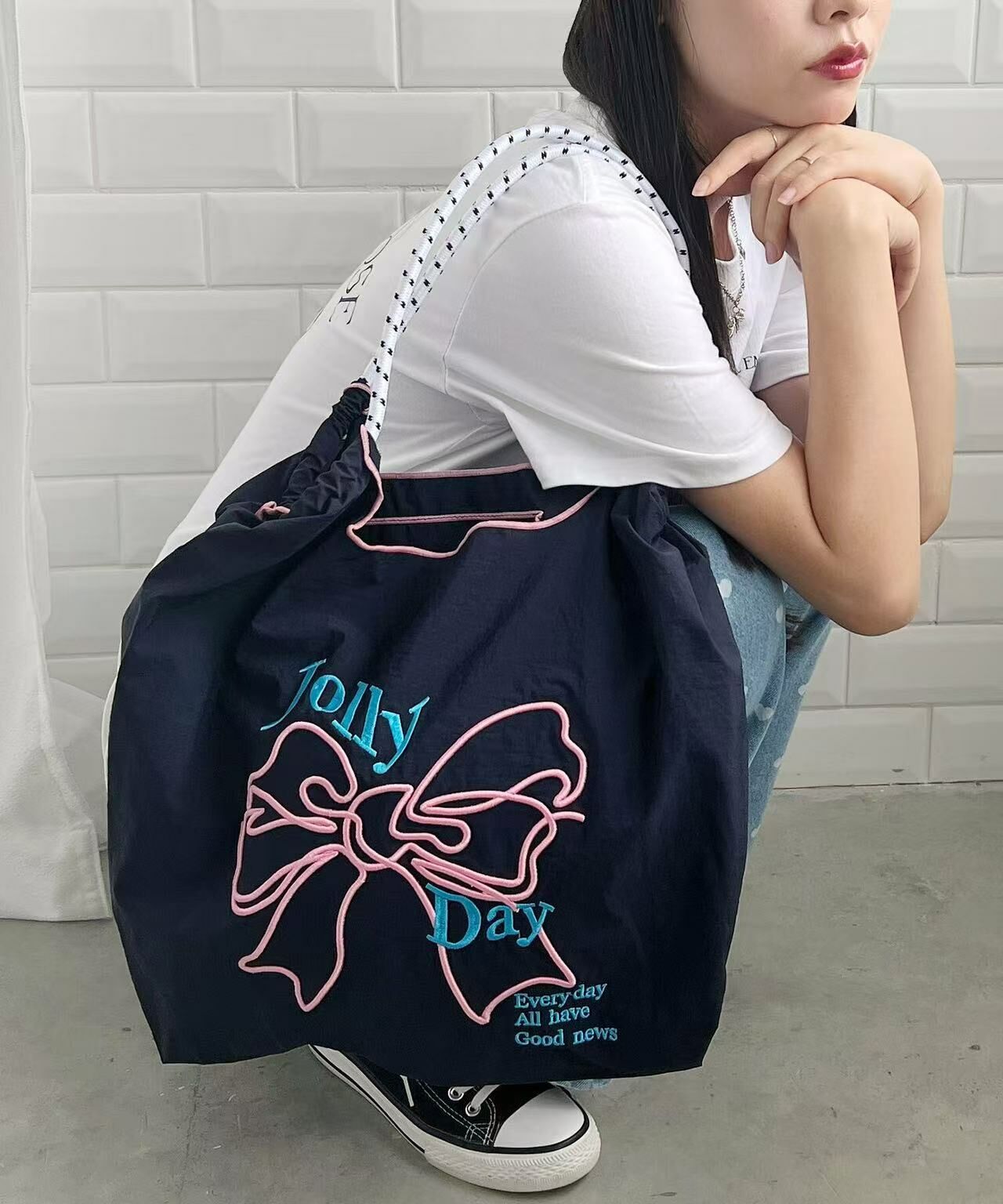 日本直送Ribbon embroidered tote bag - HLY & CHOCCICO