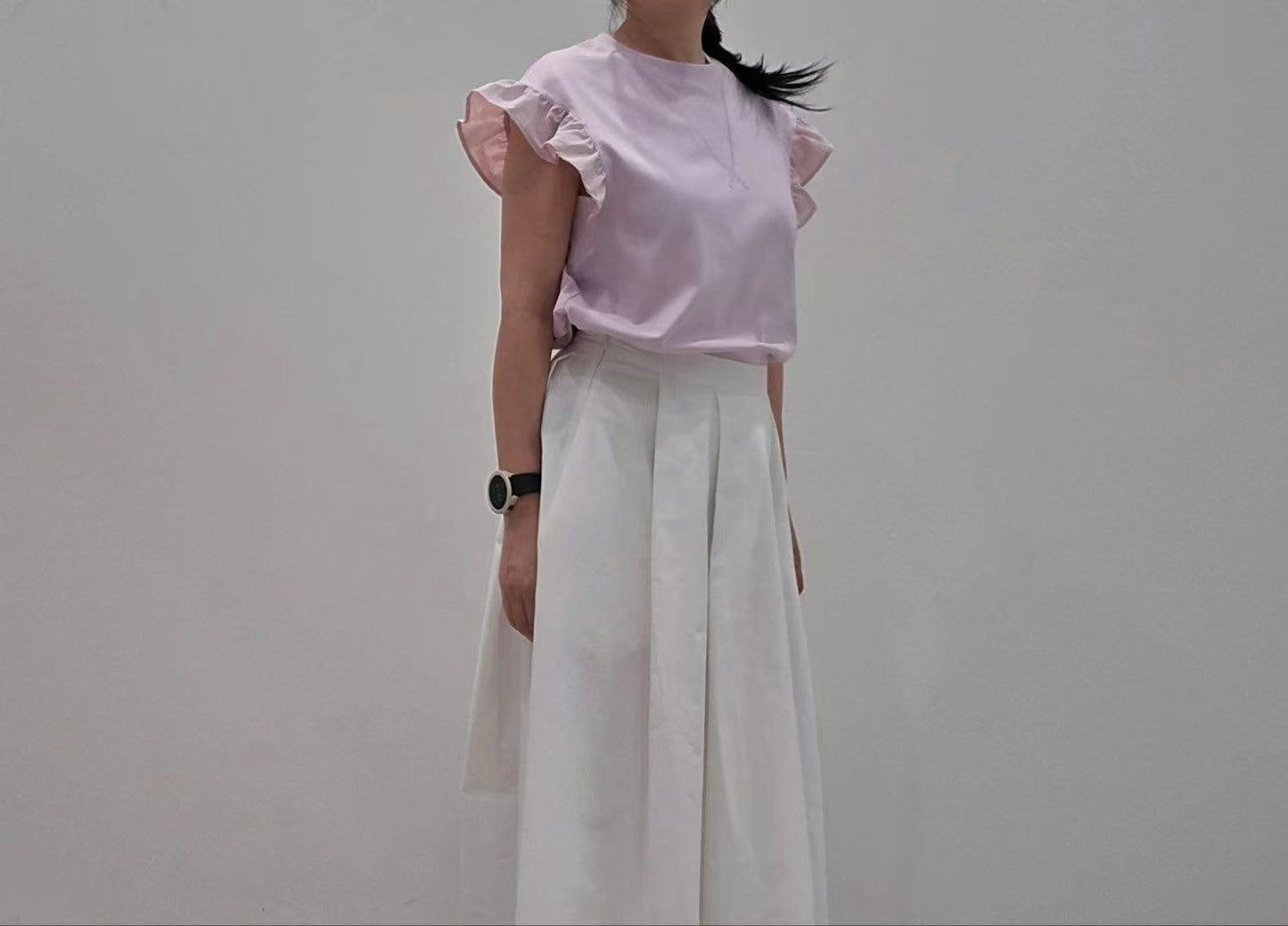 韓國直送Ruffled Elegance Tee - HLY & CHOCCICO