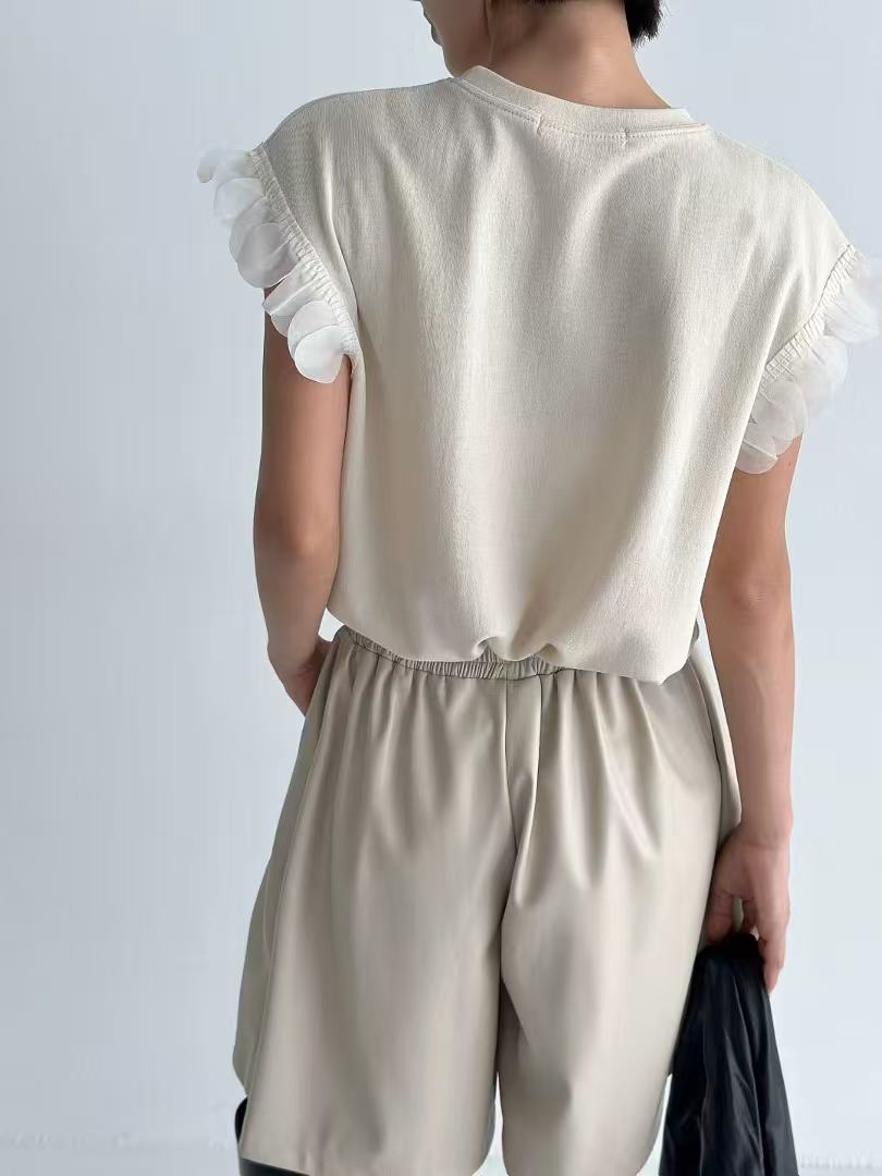 韓國直送Ruffled Elegance Top HLY & CHOCCICO