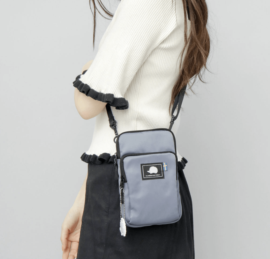 日本直送Scandinavian Forest Smartphone Shoulder Bag - HLY & CHOCCICO