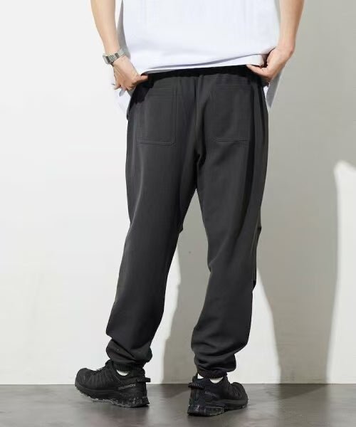 日本直送Summer Knit Relaxed Fit Waving Jogger Pants HLY & CHOCCICO