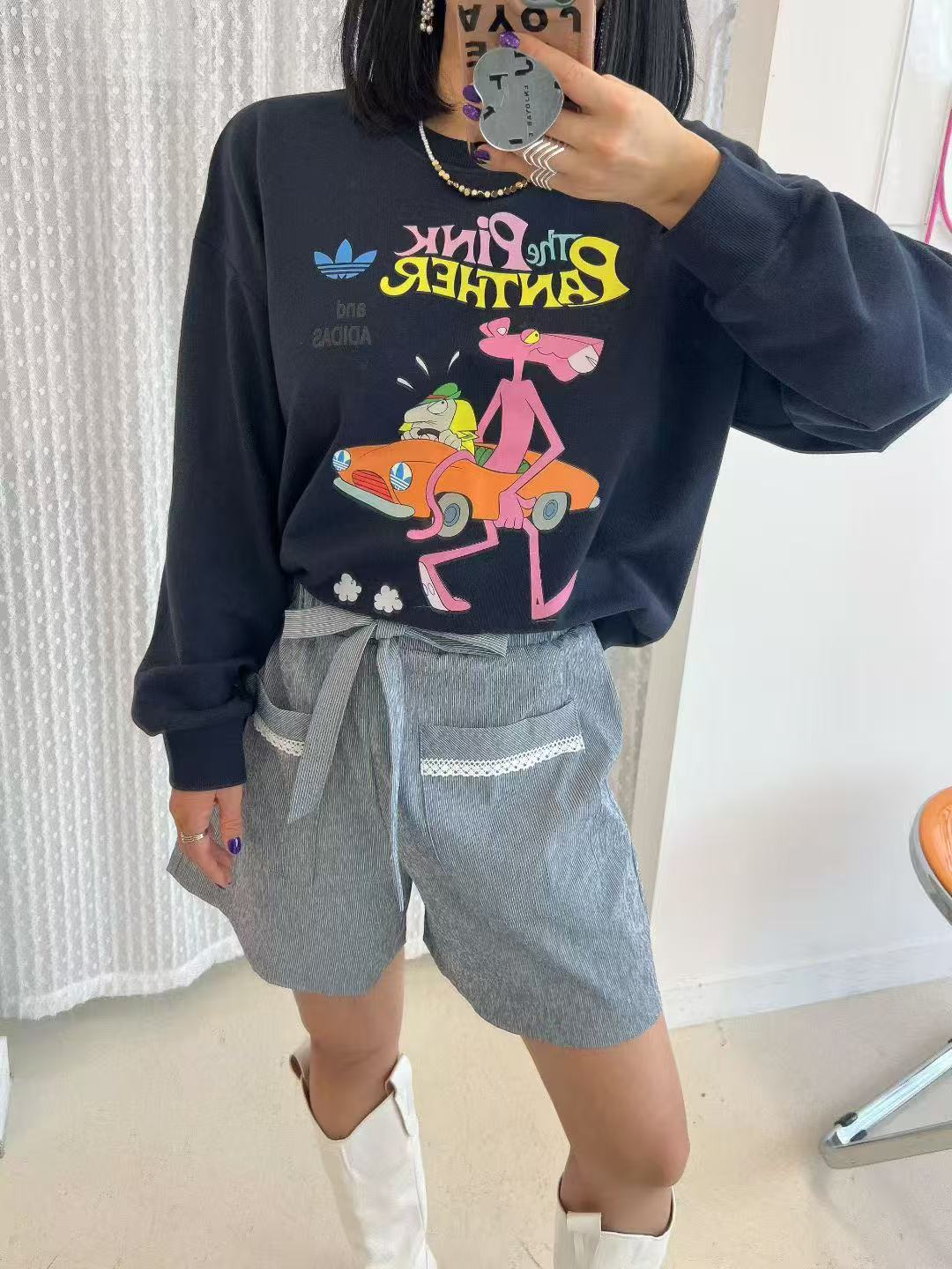 韓國直送The Pink Panther Graphic Sweatshirt HLY & CHOCCICO