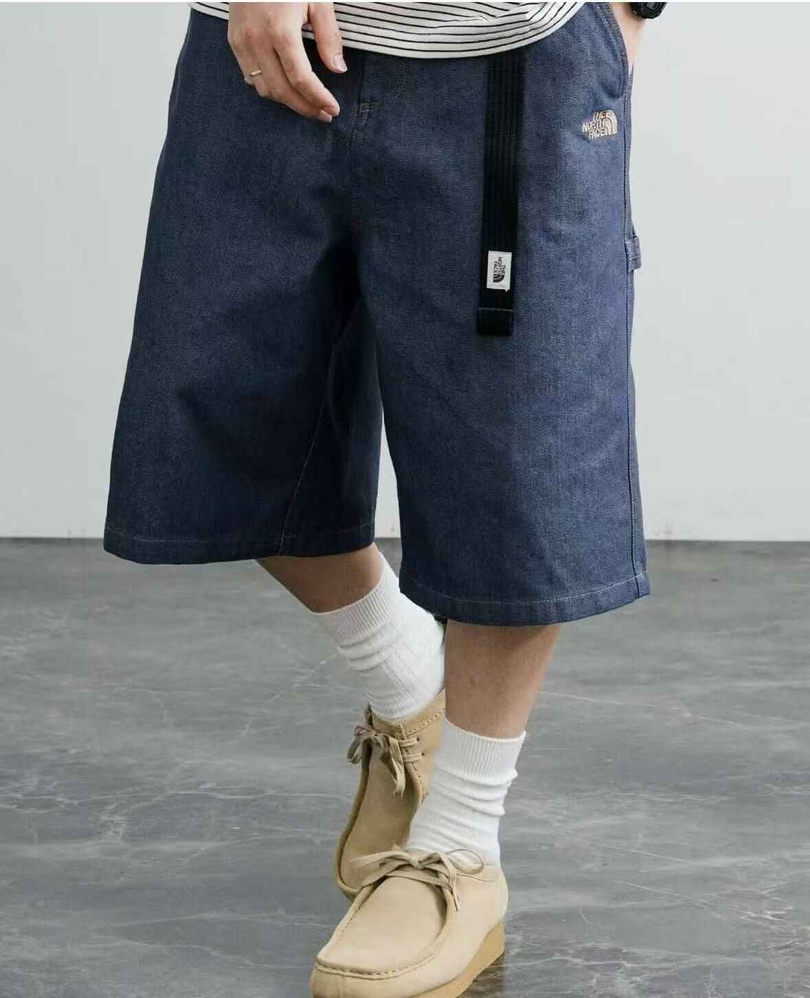 韓國直送TNF Carpenter Bermuda Shorts
