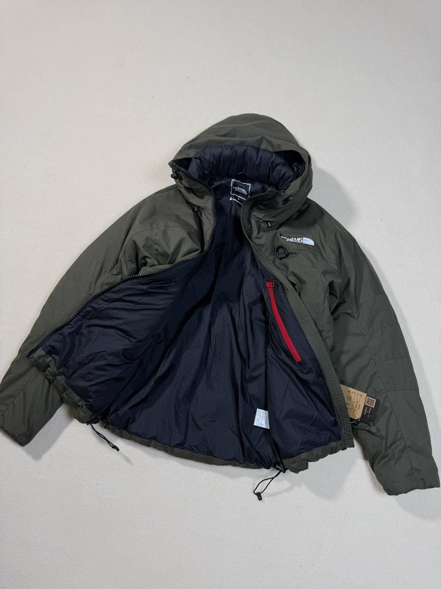 🌟現貨🌟TNF Firefly Insulated Parka Jacket 💕 軍綠 L ,最后1 件 售完即止💕 - HLY & CHOCCICO