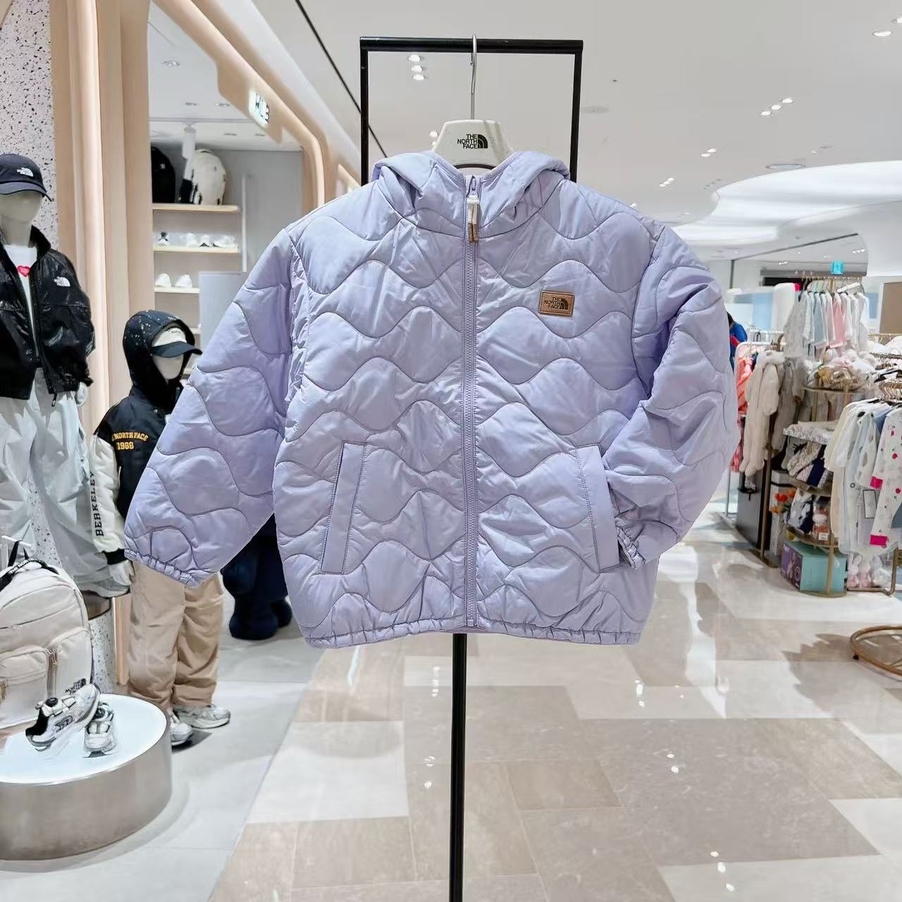 TNF Kids Milo Hoodies Eco 輕身夾棉帶帽防風保暖外套 - HLY & CHOCCICO