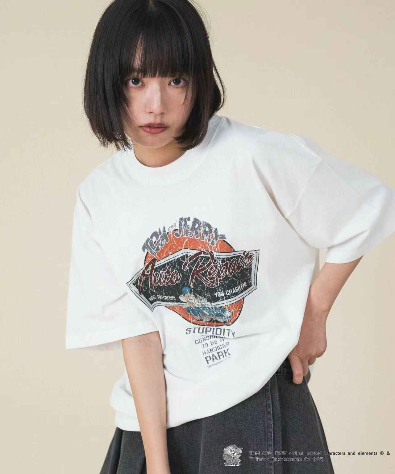 日本直送TOM and JERRY Graphic Tee