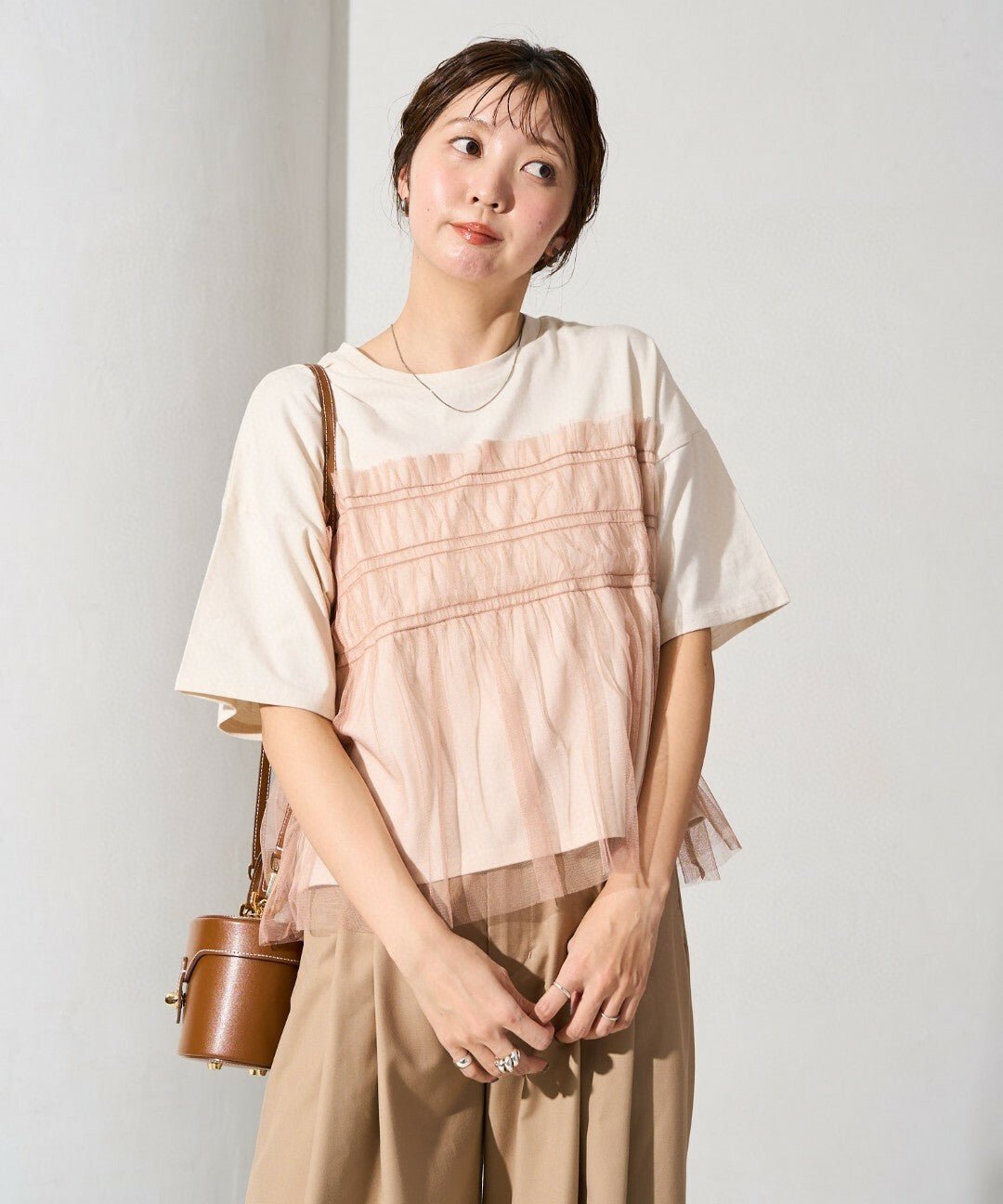 Tulle Ruffle Docking Short Sleeve T-Shirt - HLY & CHOCCICO