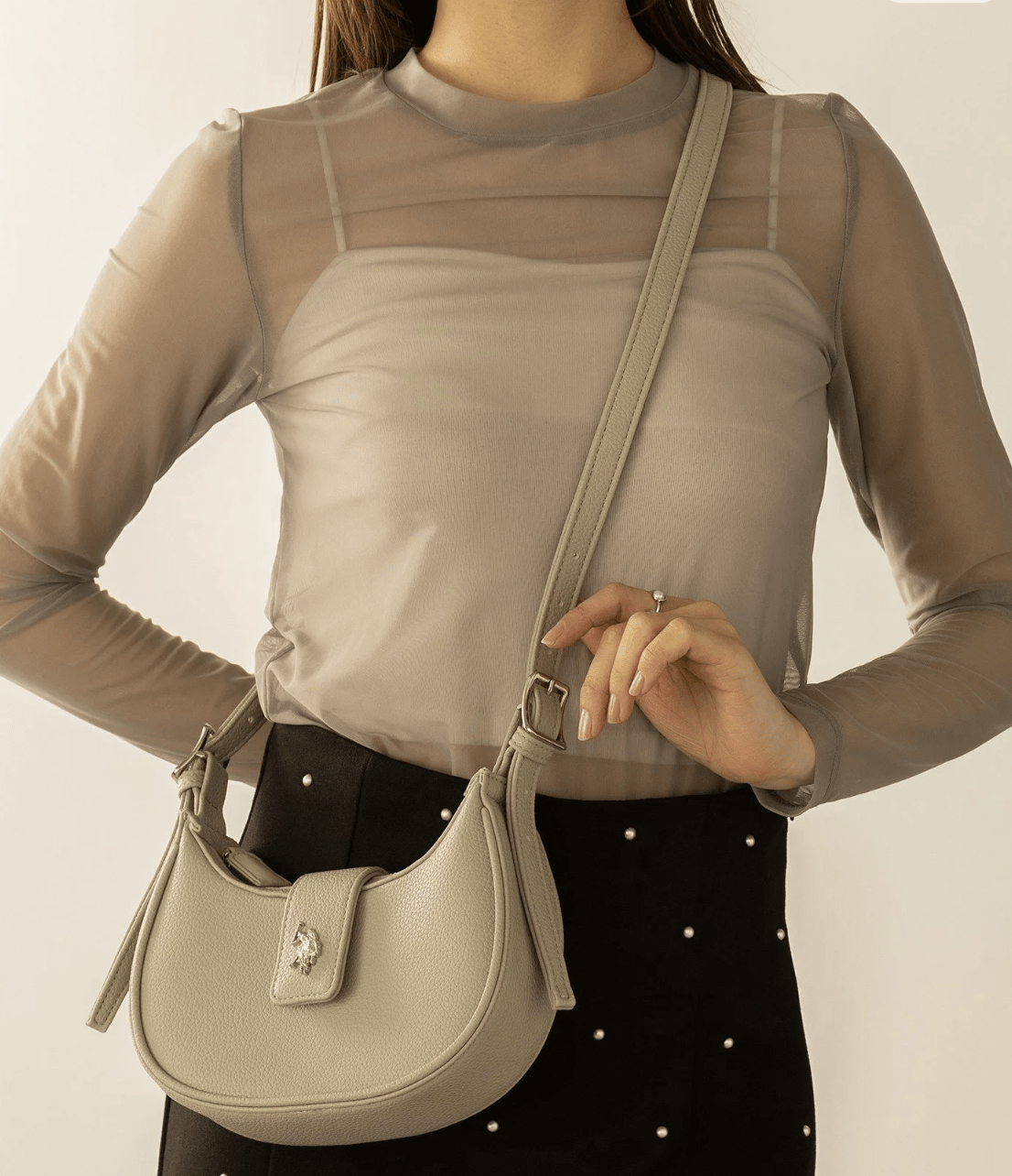 日本直送🌟U.S. POLO ASSN.Half Moon Shoulder Bag 🌟 - HLY & CHOCCICO