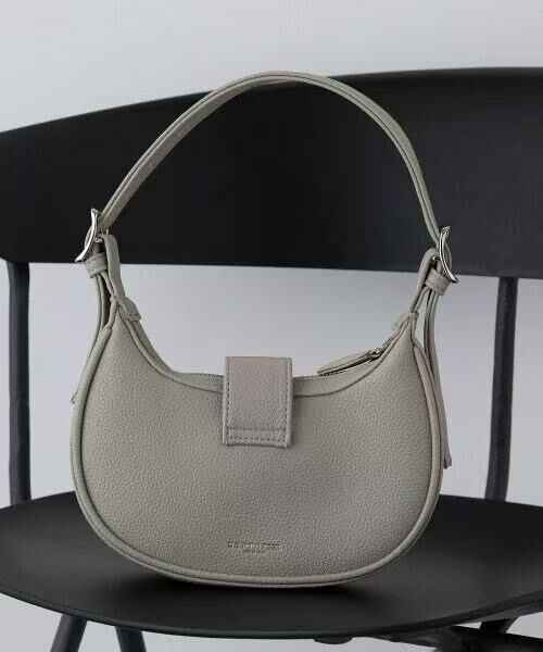 日本直送🌟U.S. POLO ASSN.Half Moon Shoulder Bag 🌟