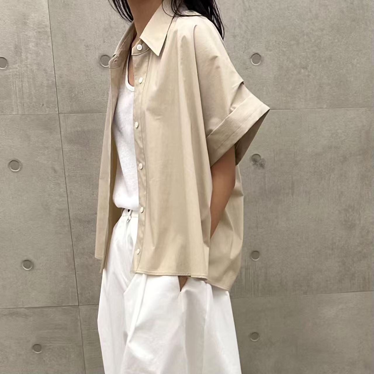 韓國直送Versatile Short Sleeve Shirt - HLY & CHOCCICO