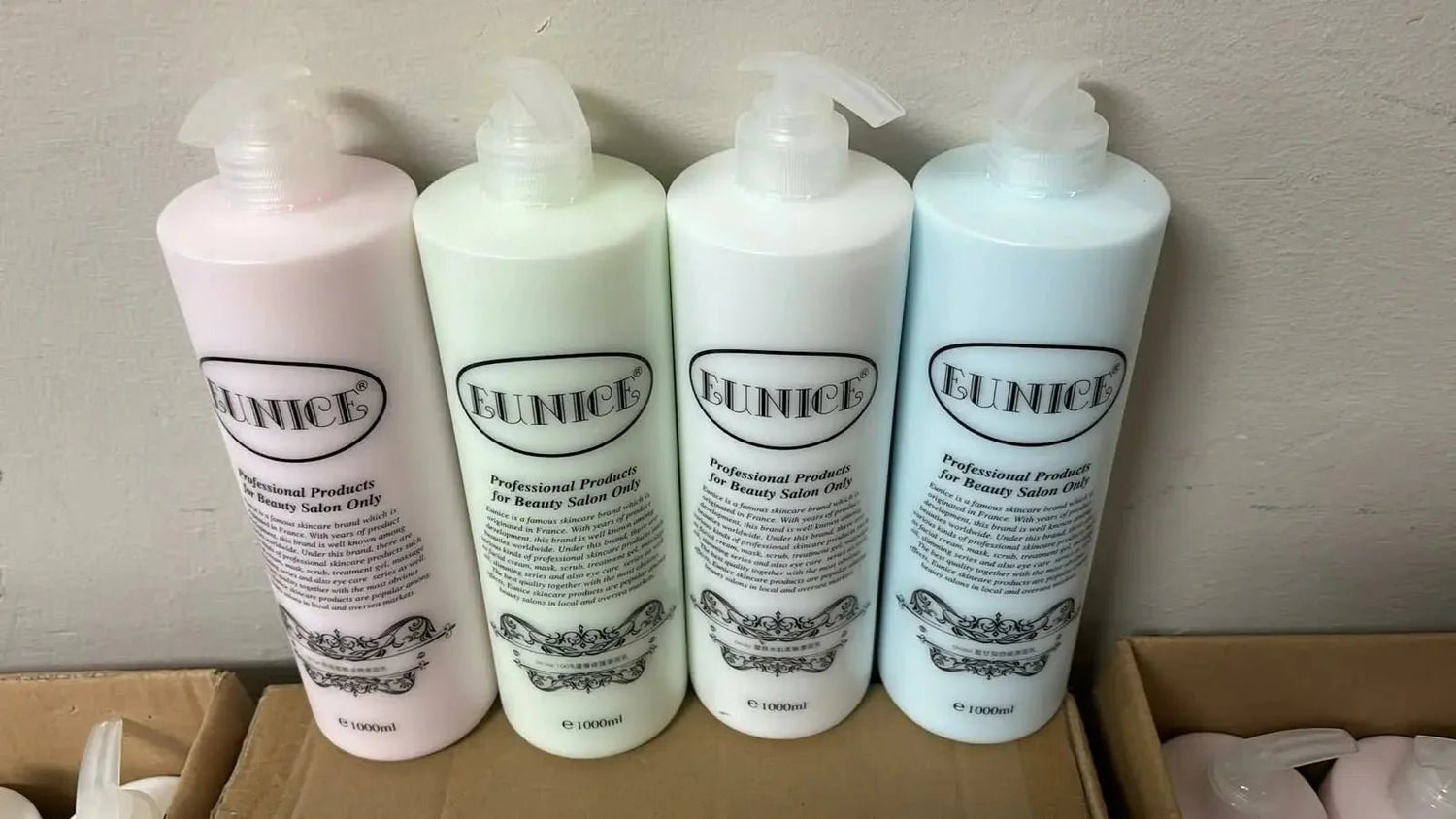 【一口價$118 / 支】法國Eunice Cleansing Milk 1000ml /爽膚水系列 - HLY &amp; CHOCCICO