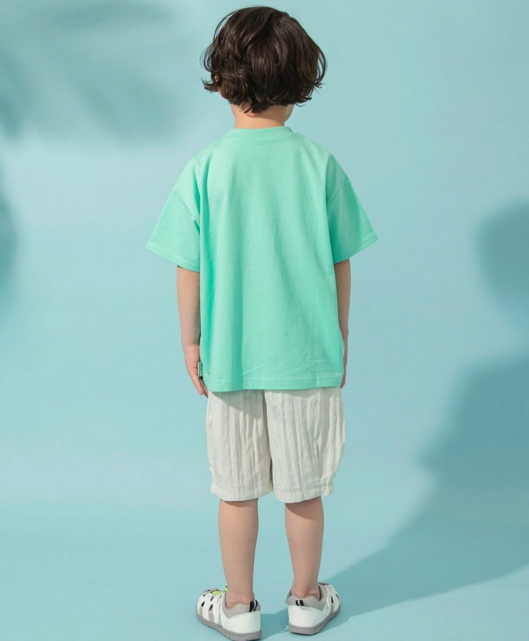 日本直送 POP Graphic Short-Sleeved Tee - HLY & CHOCCICO