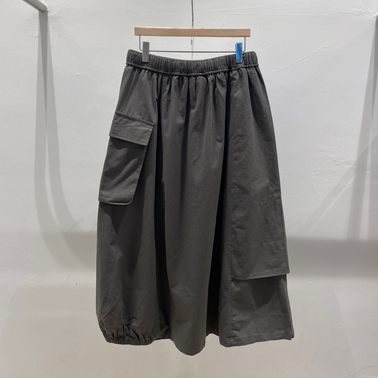 韓國直送Bread skirt