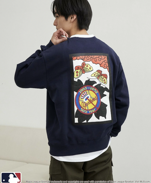 日本直送 MLB 別注Hanafuda Back Print Crew Neck Sweatshirt