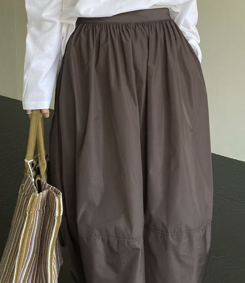 韓國直送Essential Layered Sweat／ Silk Flow Skirt