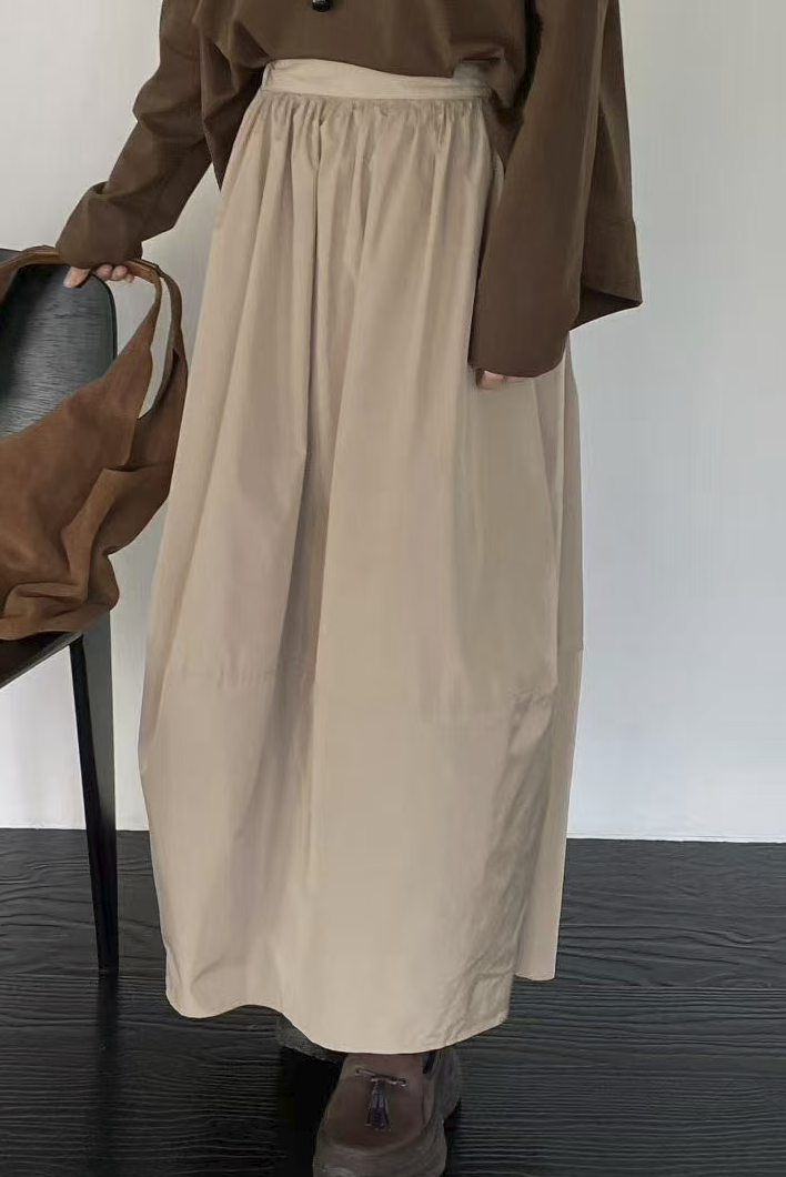 韓國直送Essential Layered Sweat／ Silk Flow Skirt