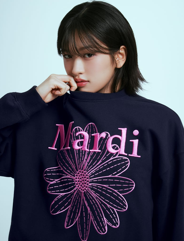 Mardi Sweatshirt Flowermardi Needlework - HLY & CHOCCICO