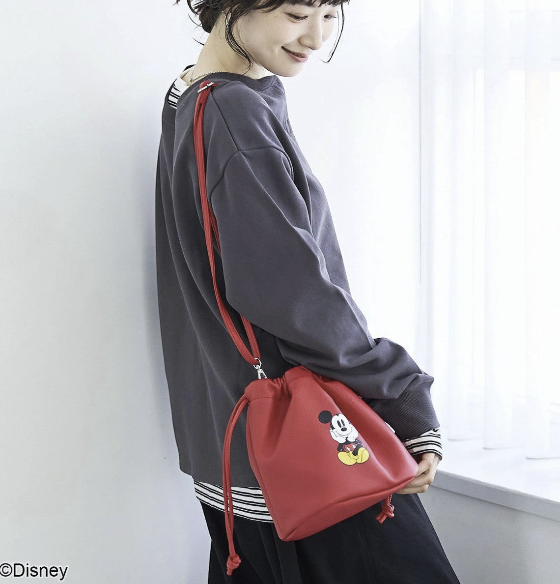日本直送MICKEY Leather-Like Drawstring Bag - HLY & CHOCCICO