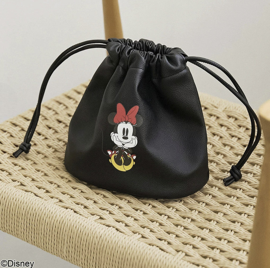 日本直送MICKEY Leather-Like Drawstring Bag - HLY & CHOCCICO