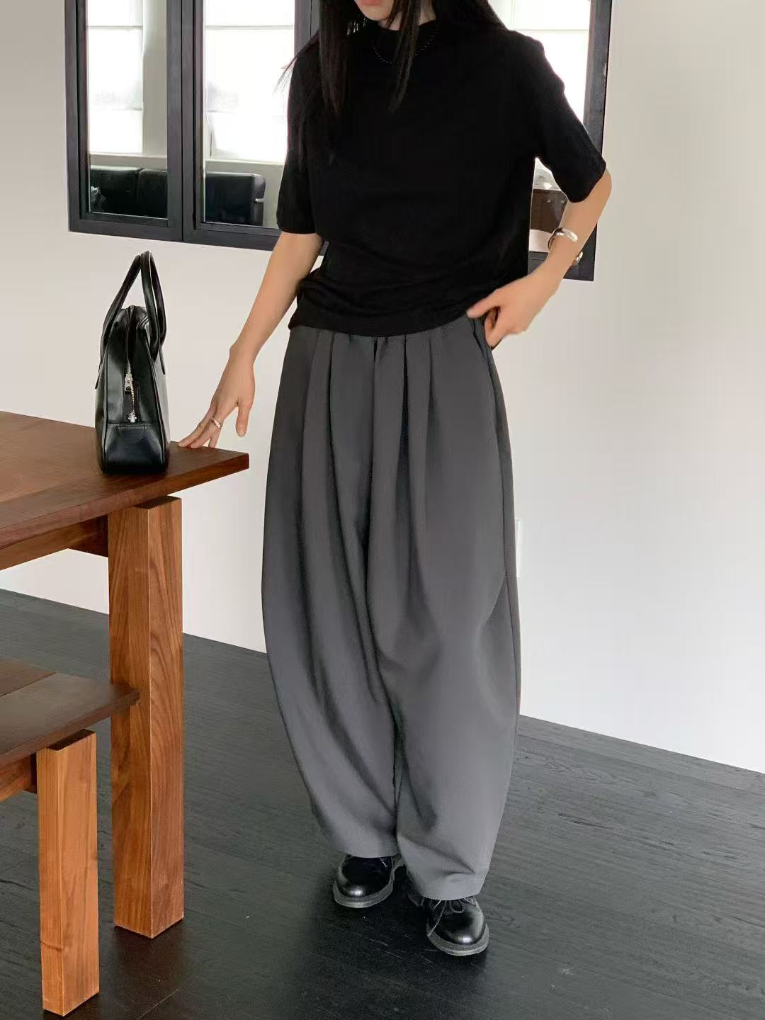 韓國直送Casual Polo Tee／ Chic Pleated Trousers