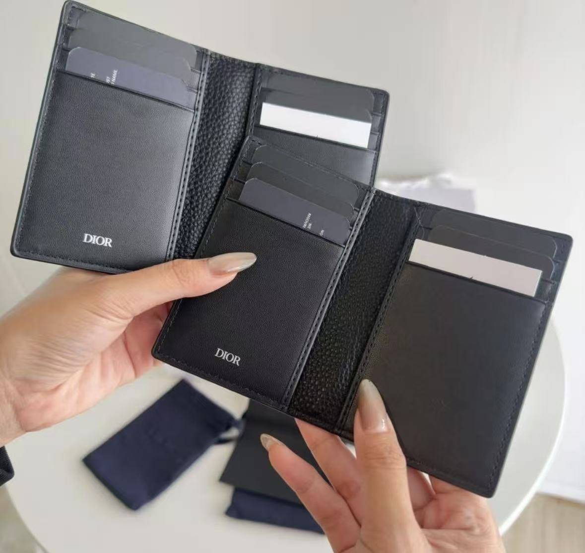 CD 經典荔枝紋皮革積分對換卡包 - HLY &amp; CHOCCICO