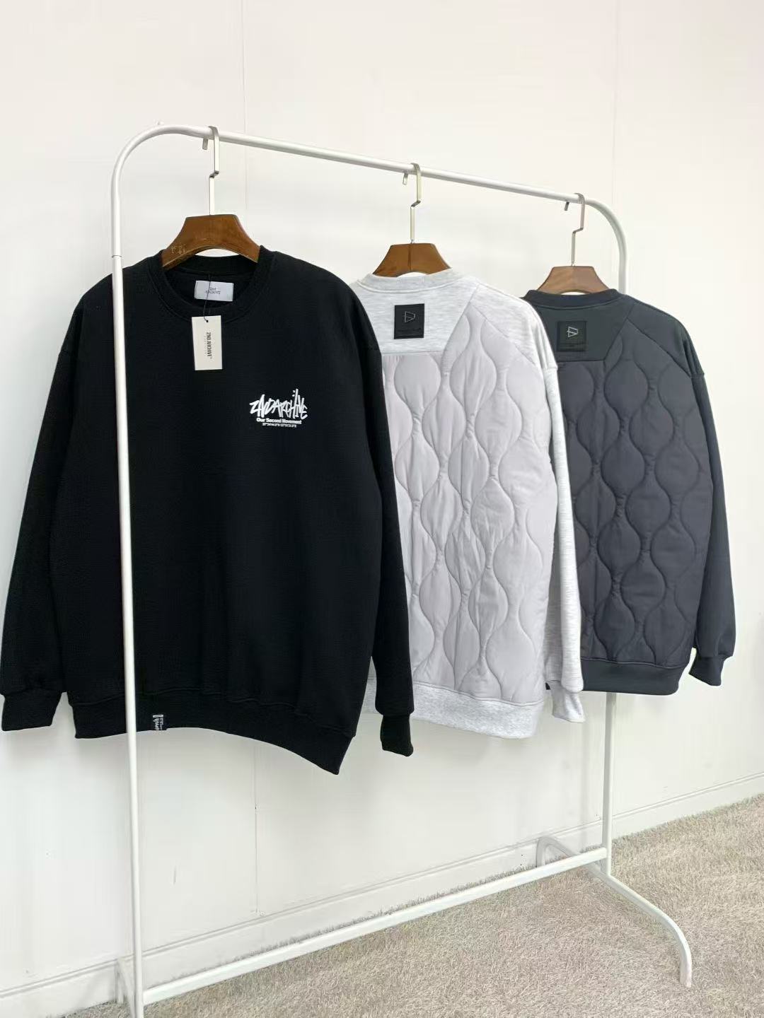 韓國直送 2ND ARCHIVE Basic Padded Sweatshirt - HLY &amp; CHOCCICO