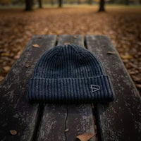 韓國直送 2ND ARCHIVE Stone Washing Cuff Beanie - HLY & CHOCCICO
