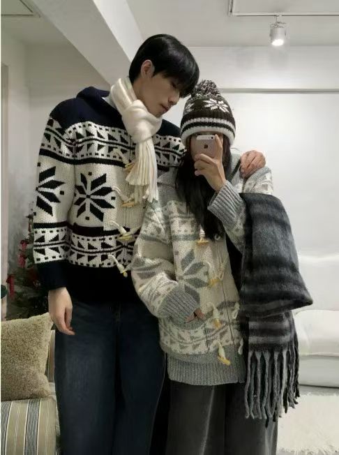 韓國直送Baron Snow Flower Wool Hood Zip Up - HLY &amp; CHOCCICO