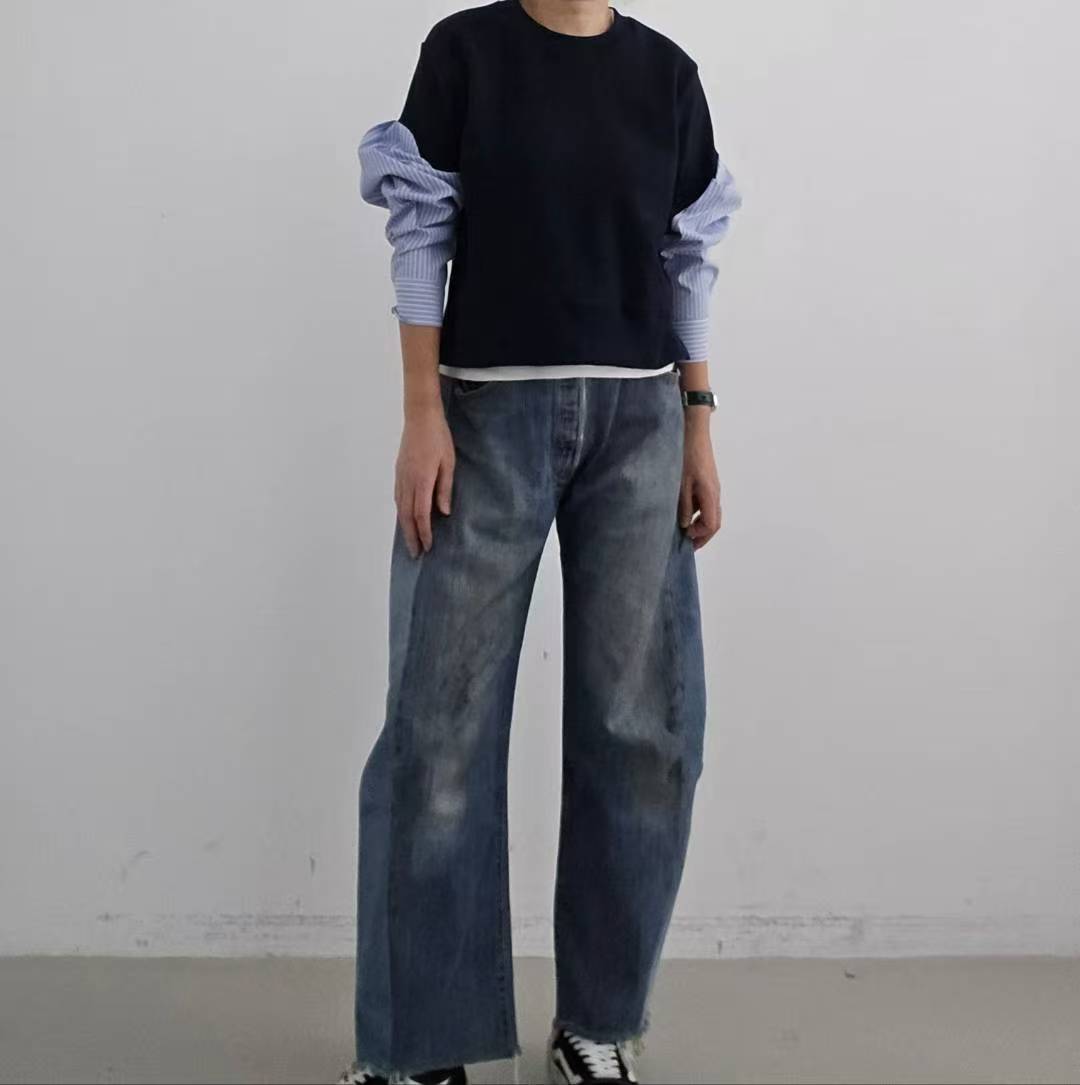 韓國直送Trendy Mixed Fabric Sweatshirt - HLY &amp; CHOCCICO