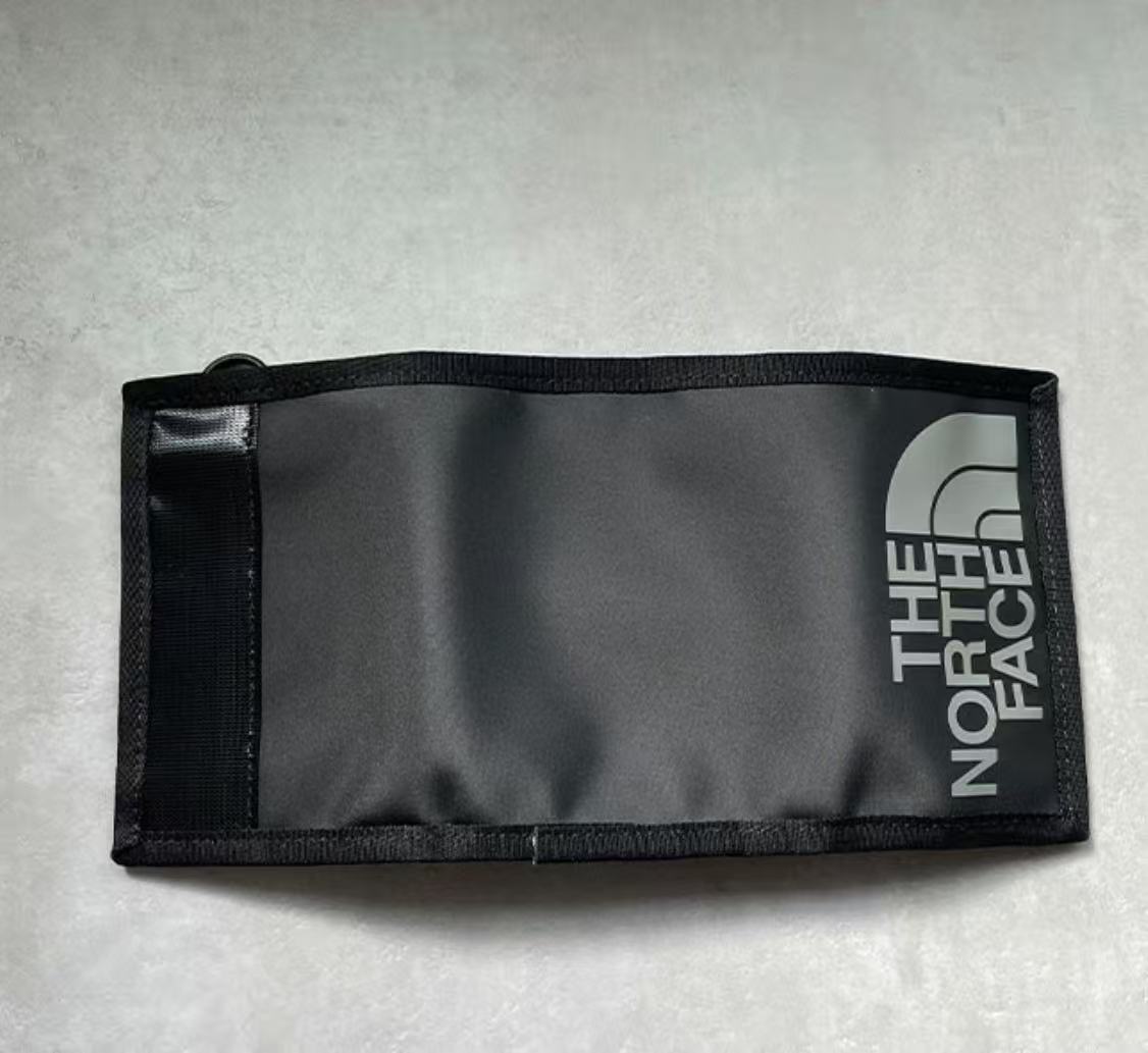 🌟售完即止🌟韓國直送TNF BASE CAMP WALLET - HLY &amp; CHOCCICO