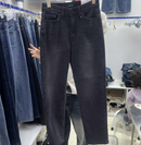 韓國直送Slim-Fit Wide-Leg Jeans - HLY & CHOCCICO