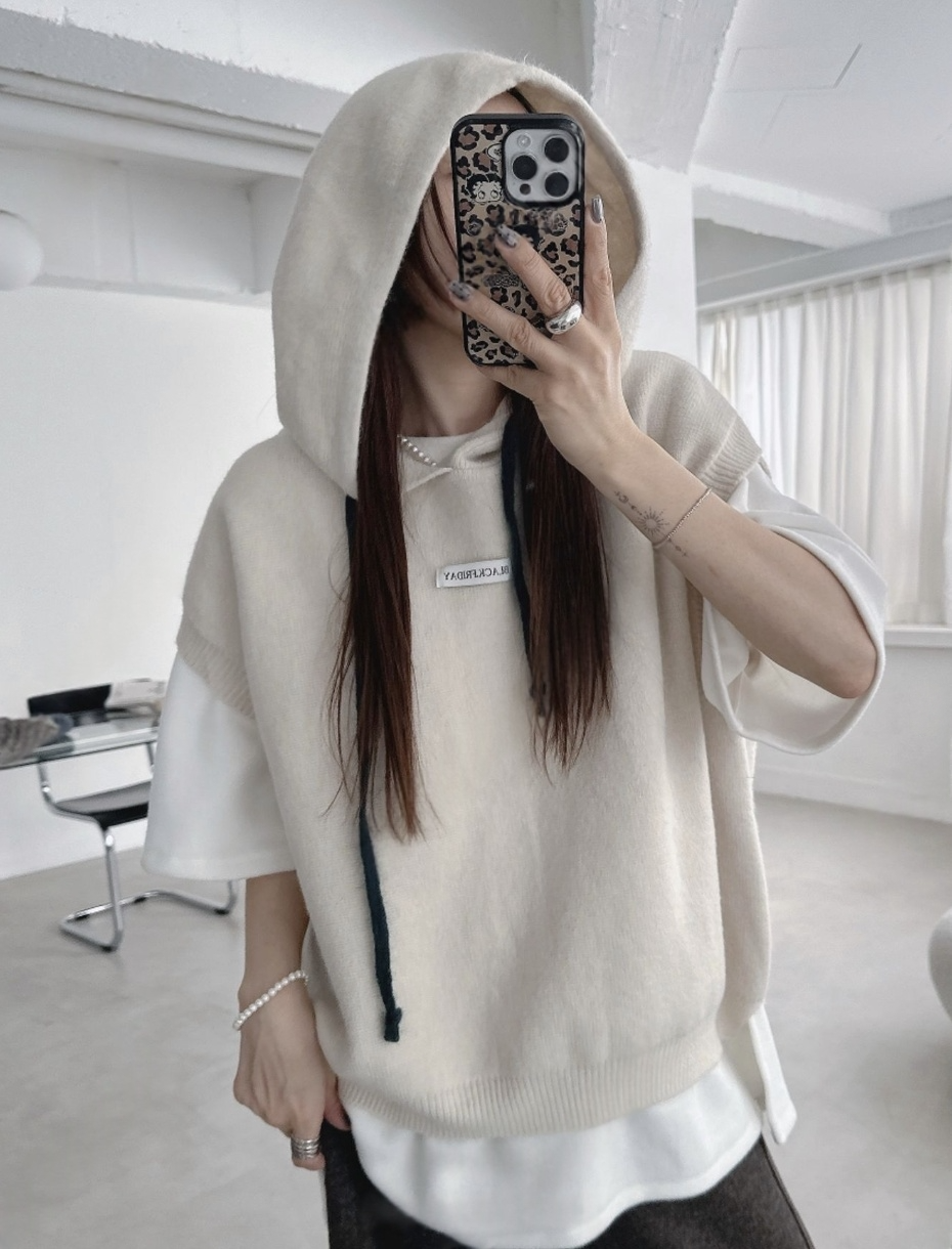 韓國直送Stylish Hooded Knit Top - HLY &amp; CHOCCICO
