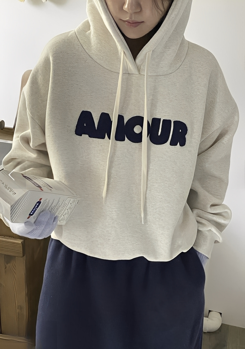 韓國直送Amour Graphic Hoodie - HLY &amp; CHOCCICO