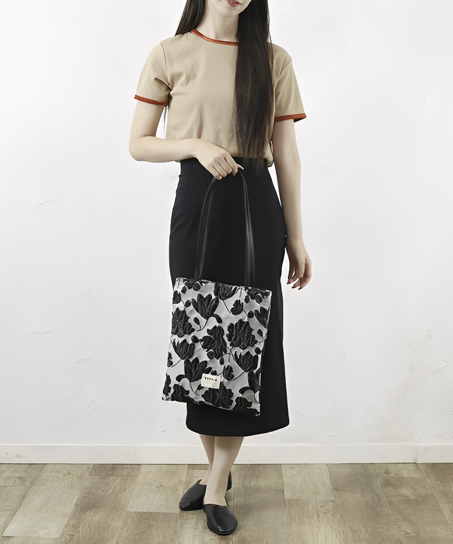 日本直送Textile Tote SNBD - HLY &amp; CHOCCICO