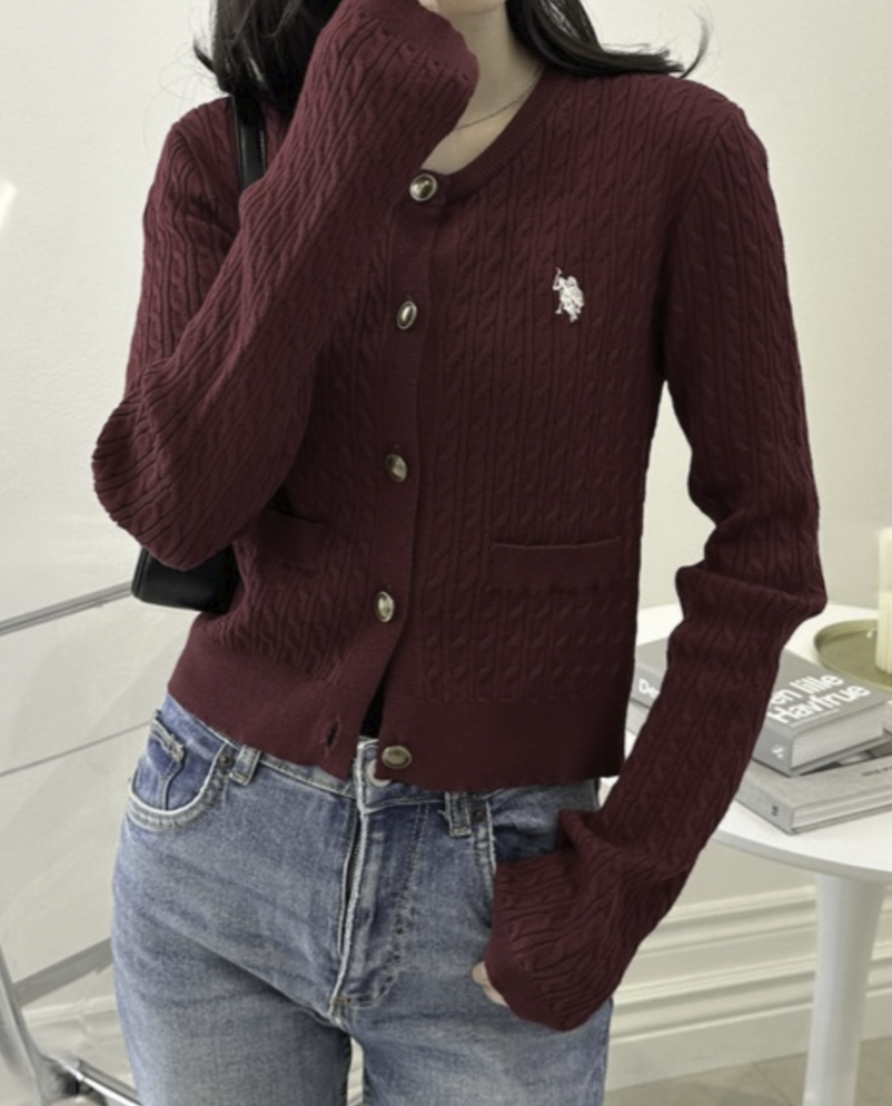 日本直送26SS U.S.POLO ASSN. Gold Button Embroidered Cable Knitted Cardigan