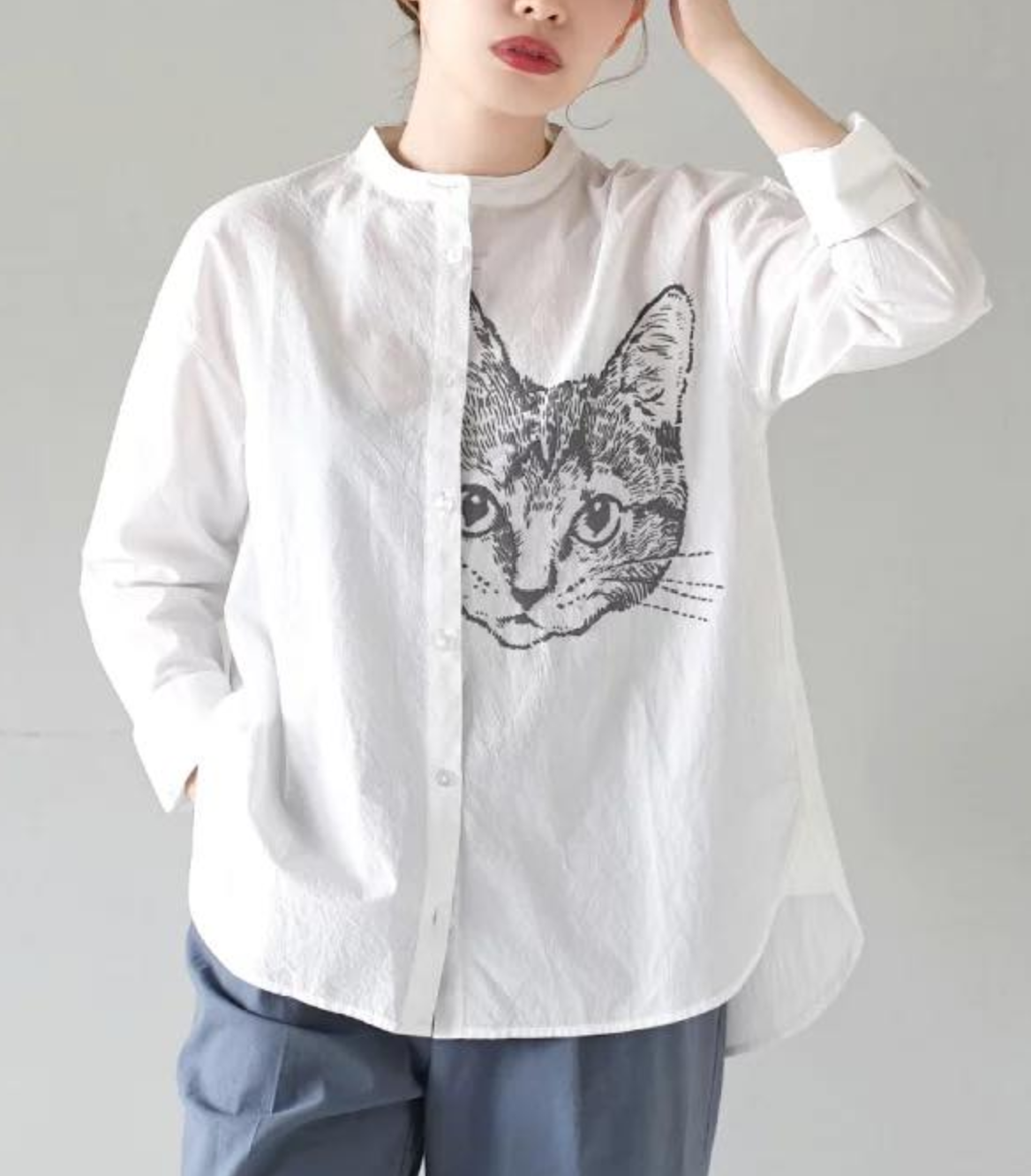 日本直送 Cat Face Embroidery Style Printed Shirt