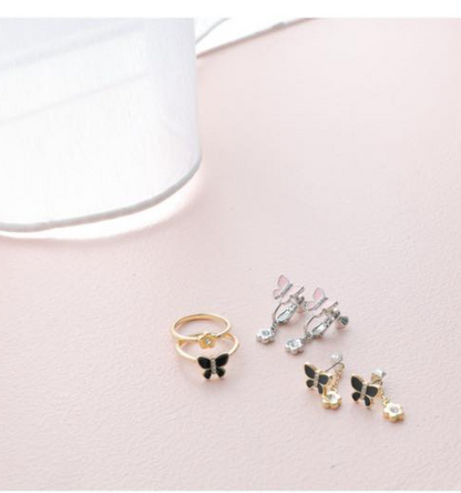 日本直送MARY QUANT Butterfly Ribbon Earrings